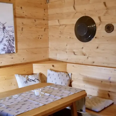 Goldwaescherhuette Bucheben