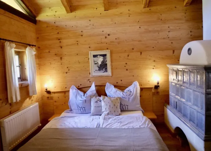 Goldwaescherhuette * Bucheben